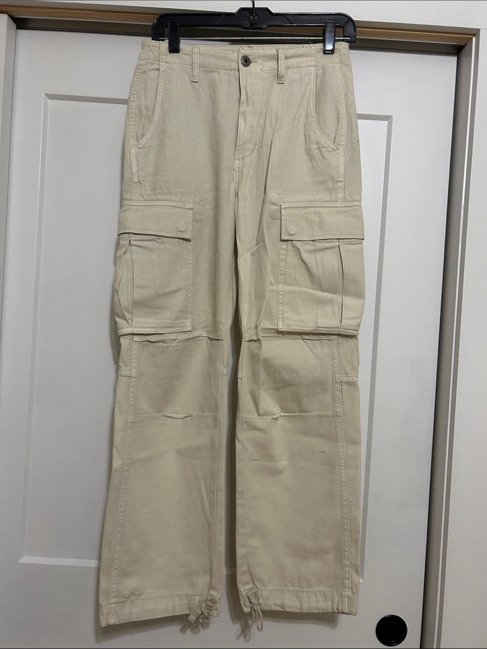Zara Cream Cargo Pants with Utility Pockets